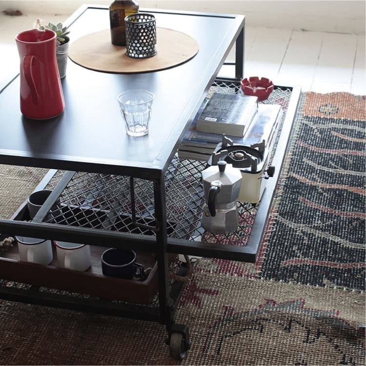 カーゴコーヒーテーブル