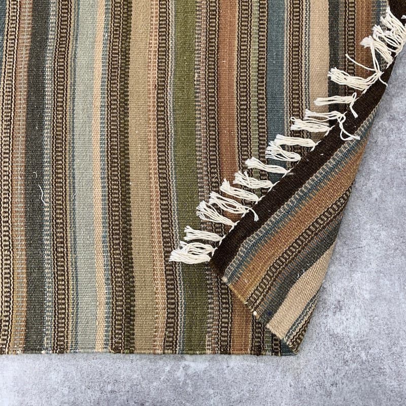 ウールマルチストライプラグ