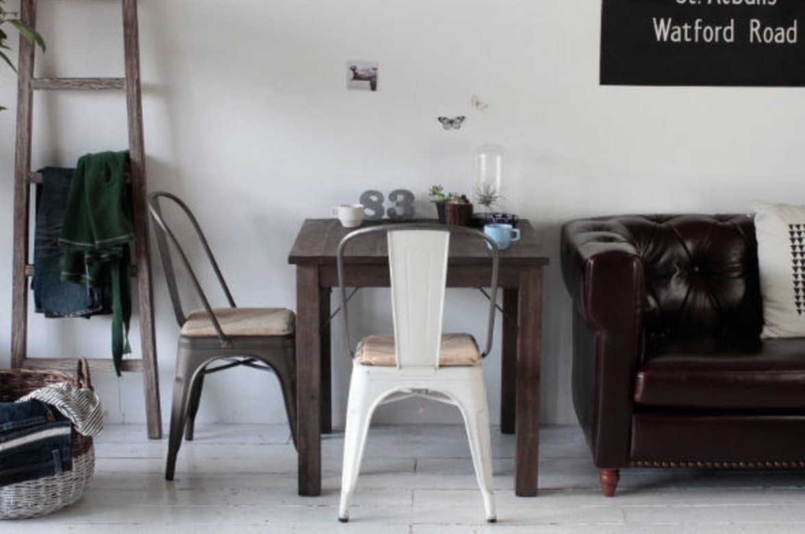 ブリックチェア