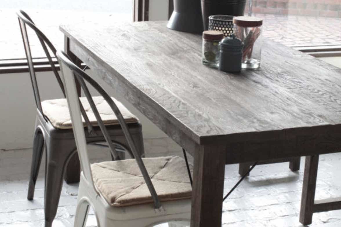 ブリックチェア