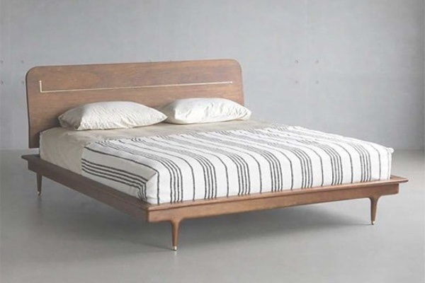 ジュリーコッパーダブルベッドフレーム