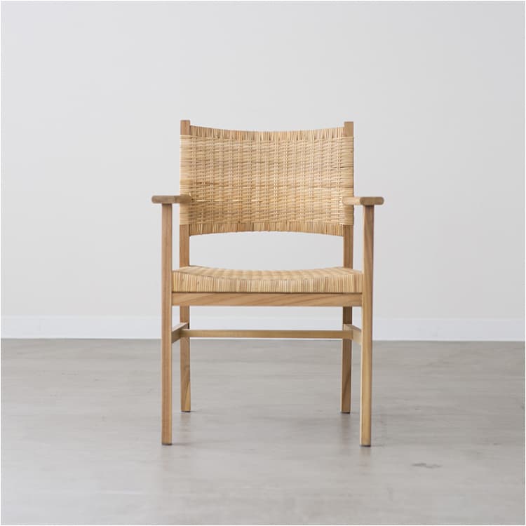 タスカーダイニングチェア