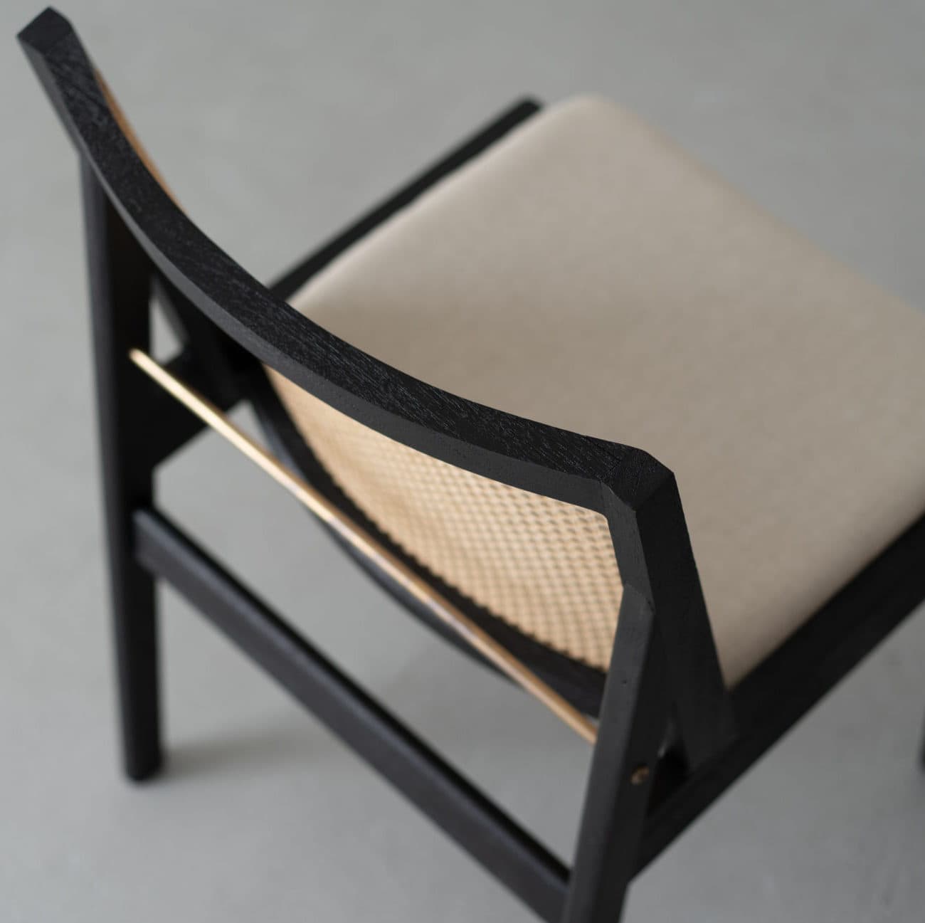 スケイブダイニングチェア