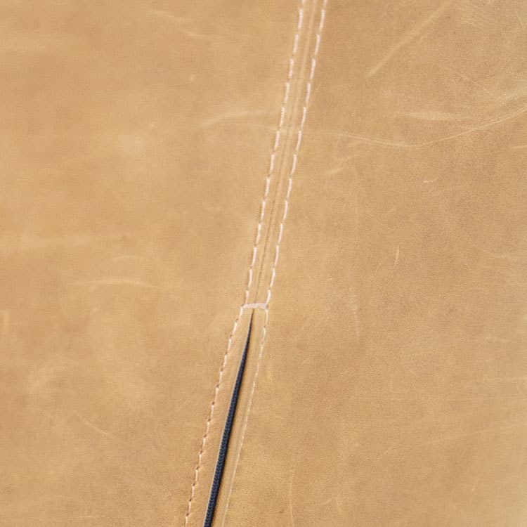 オピアムスツール