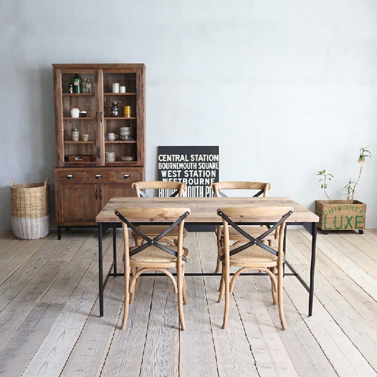 ブレラテーブル