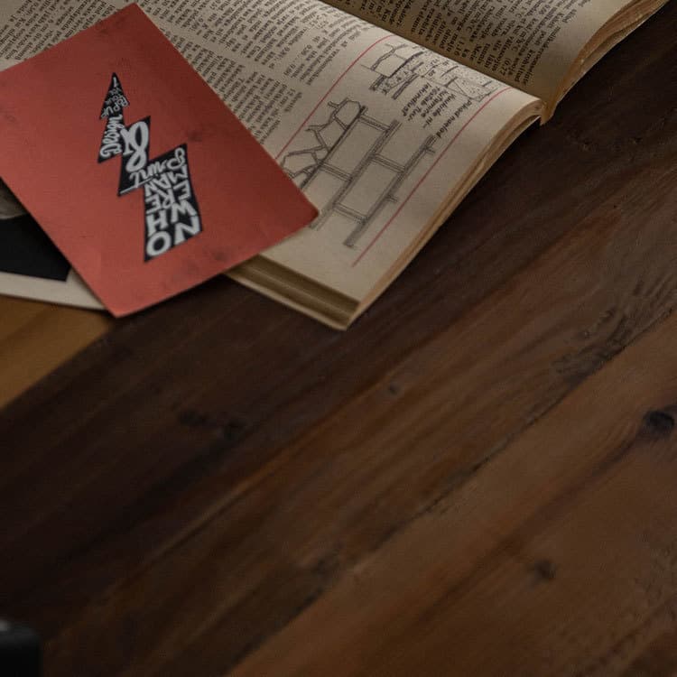 ワイドコーヒーテーブル