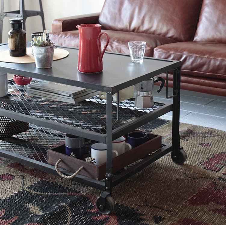 カーゴコーヒーテーブル