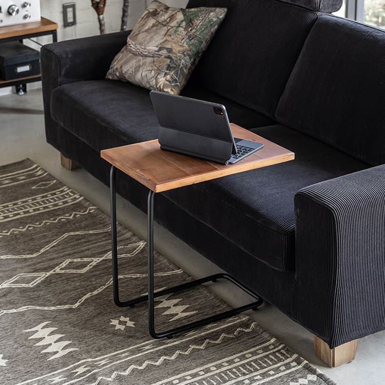 チャイサードテーブル