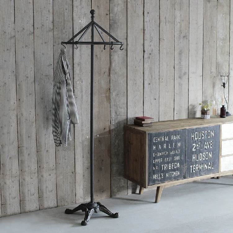 デニスコートラック