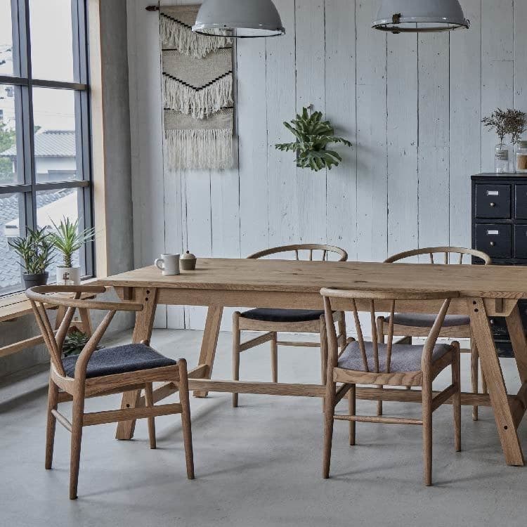 イロハダイニングチェア