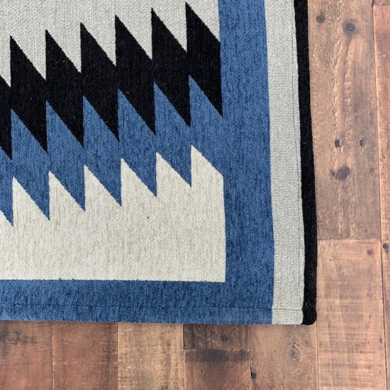 ネイティブラグブルー