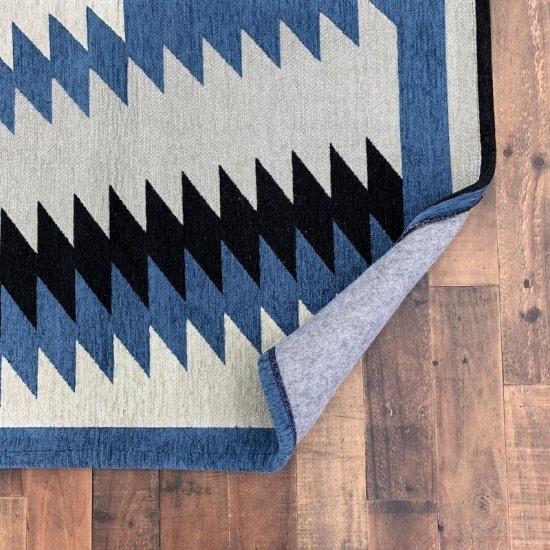 ネイティブラグブルー