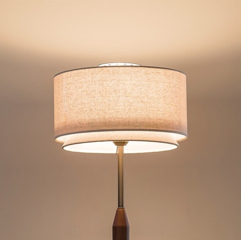 スヴァンテフロアライト