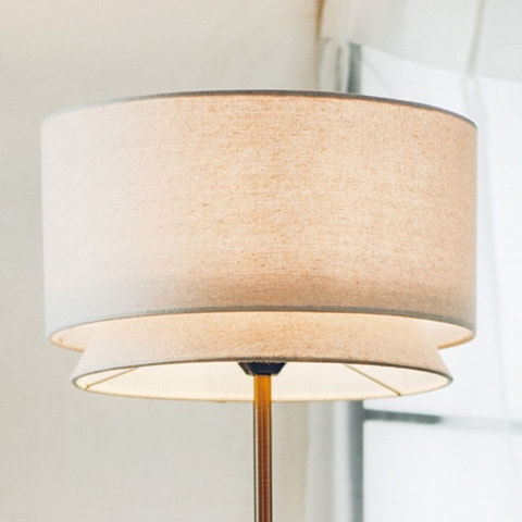 スヴァンテフロアライト