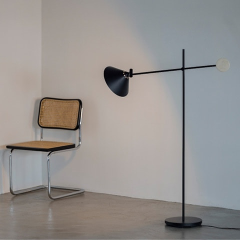 トゥローフロアライト