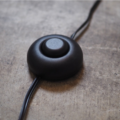 トゥローフロアライト