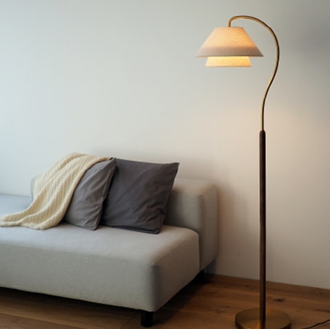 ネルケフロアライト