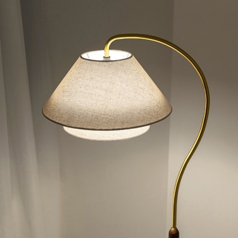 ネルケフロアライト