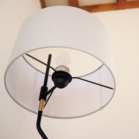 フェリットフロアライト