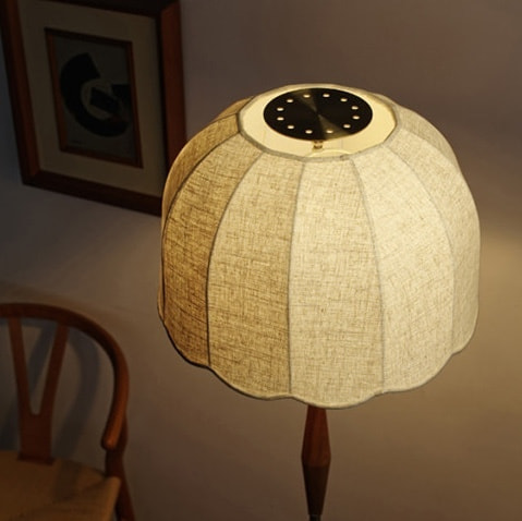 リゼットフロアライト