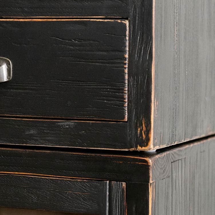 クロキキャビネット