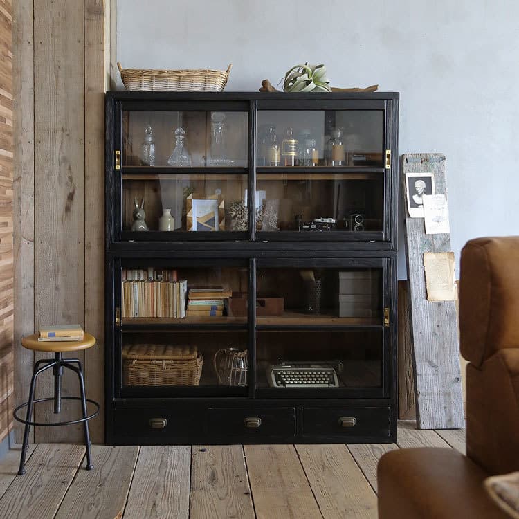 クロキキャビネット