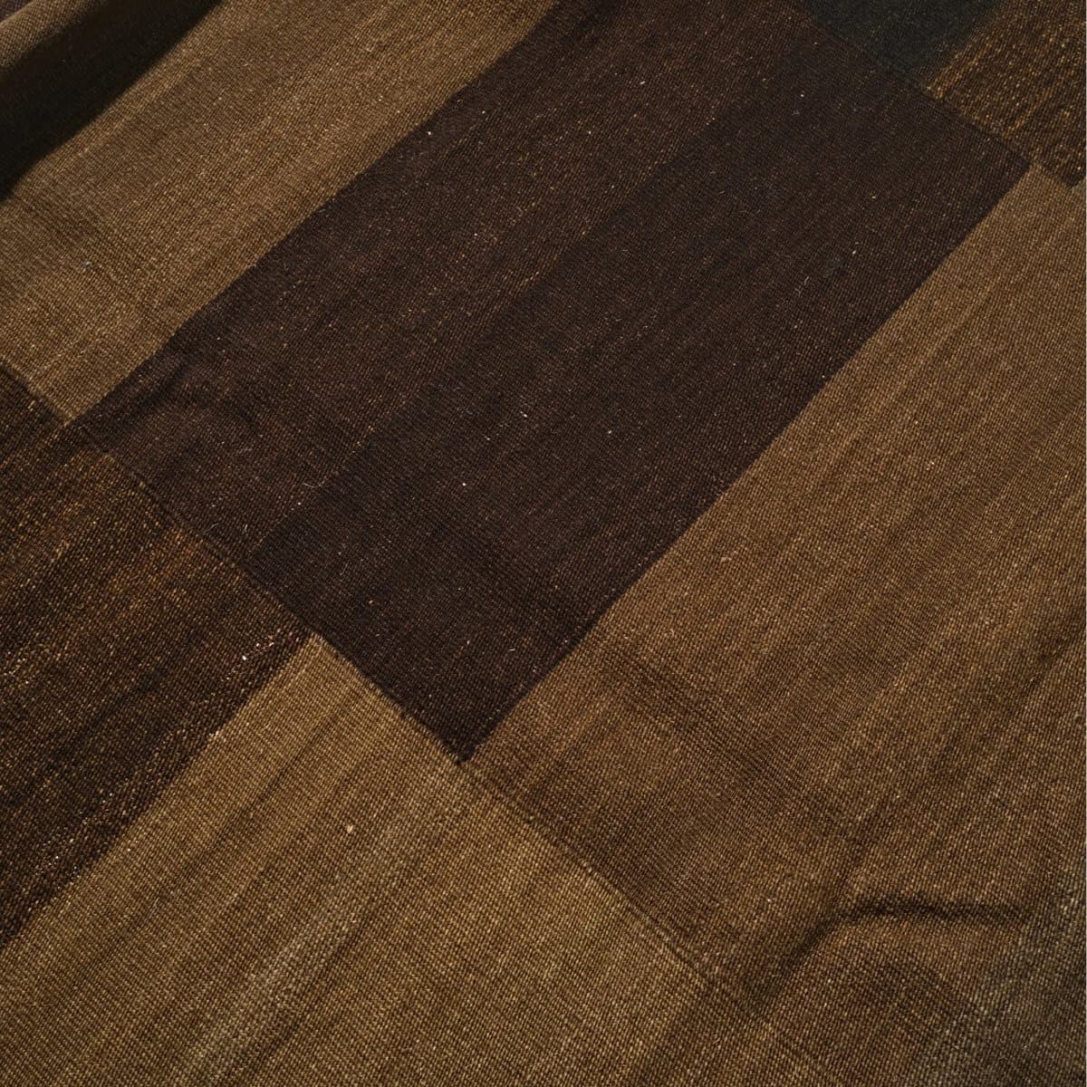 カレイラグ(ブラウン)