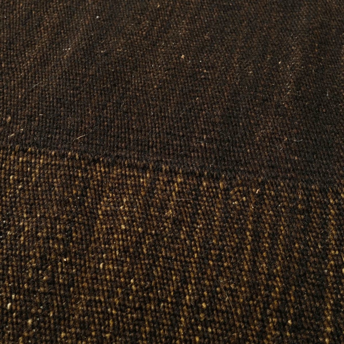 カレイラグ(ブラウン)