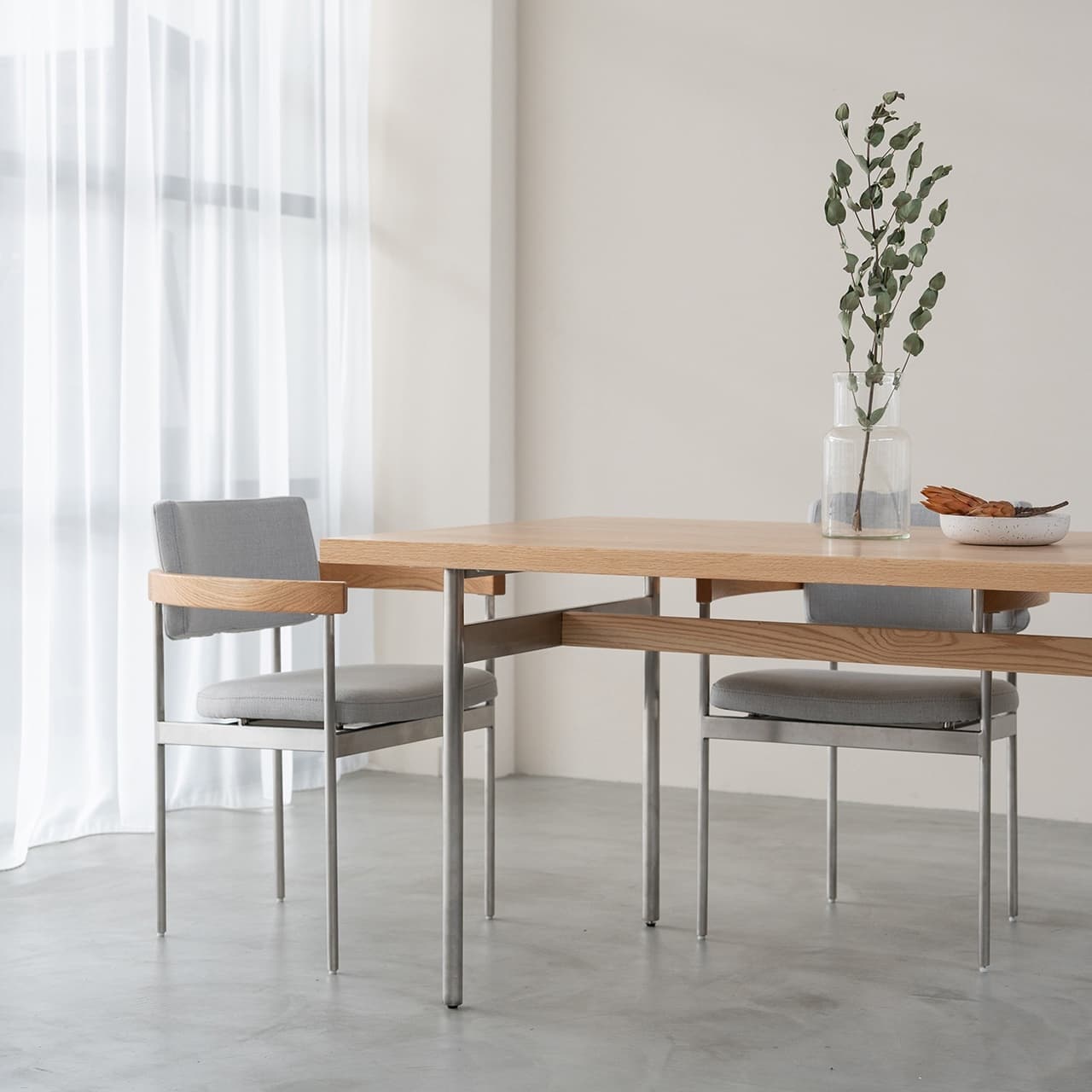 キストダイニングテーブル