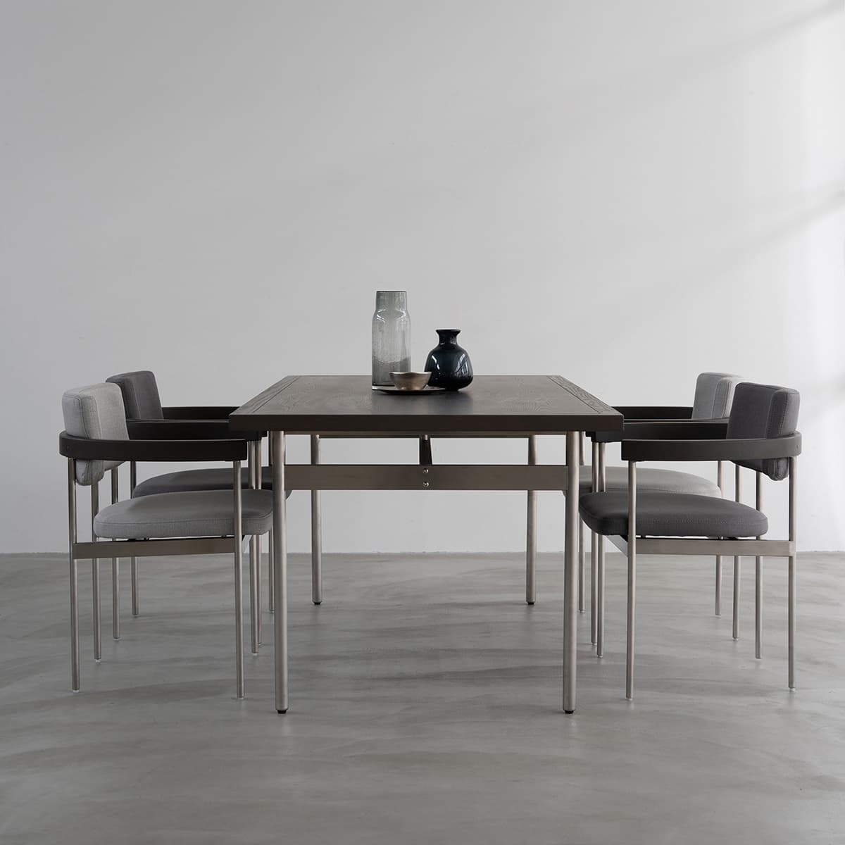 キストダイニングテーブル