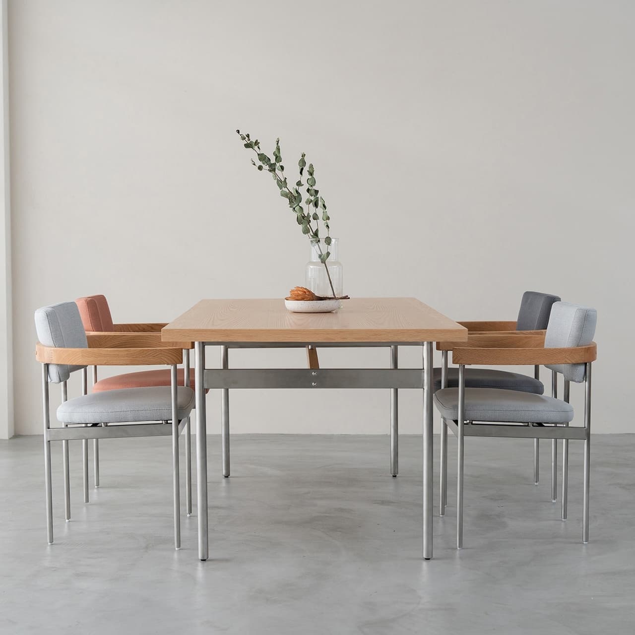 キストダイニングチェア