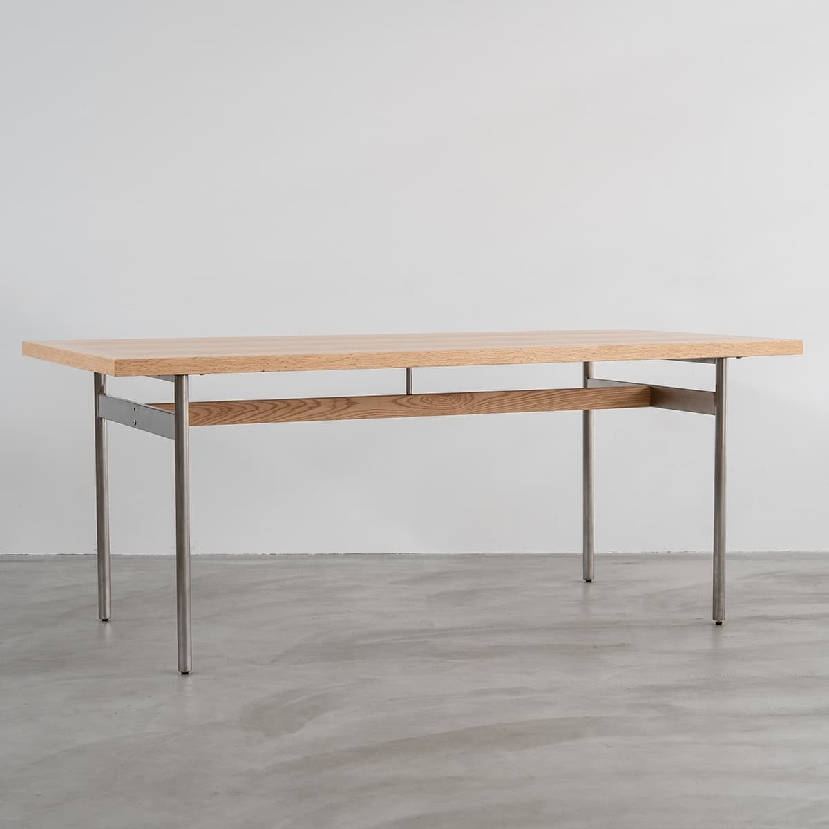 キストダイニングテーブル